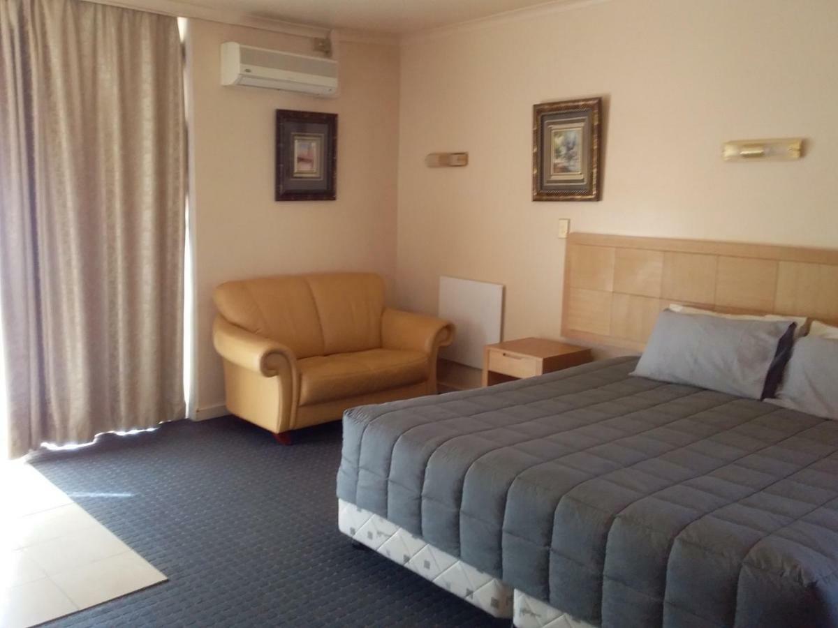 Desert Sand Motor Inn Broken Hill Exterior foto